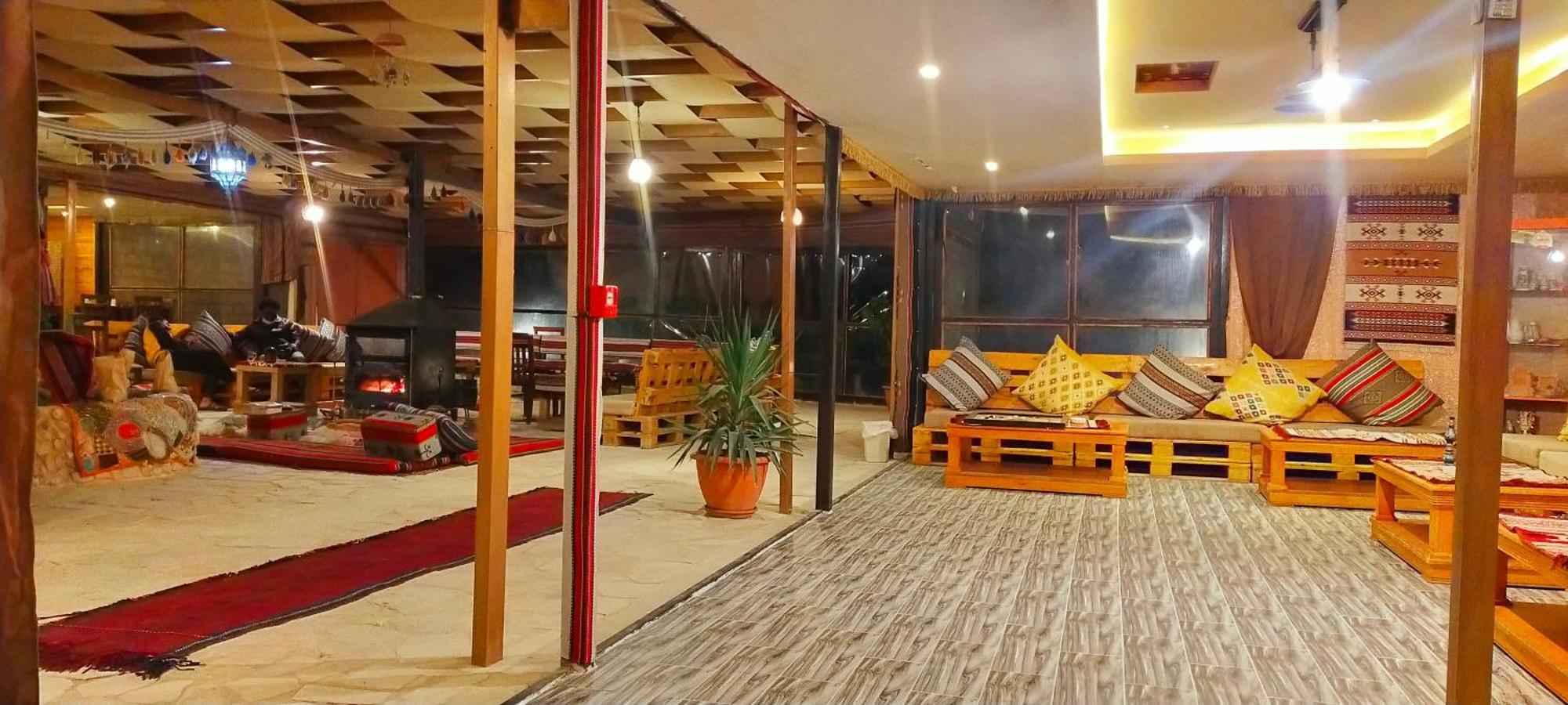 Petra Wassaif Camp Hotel วาดี มูซา ภายนอก รูปภาพ